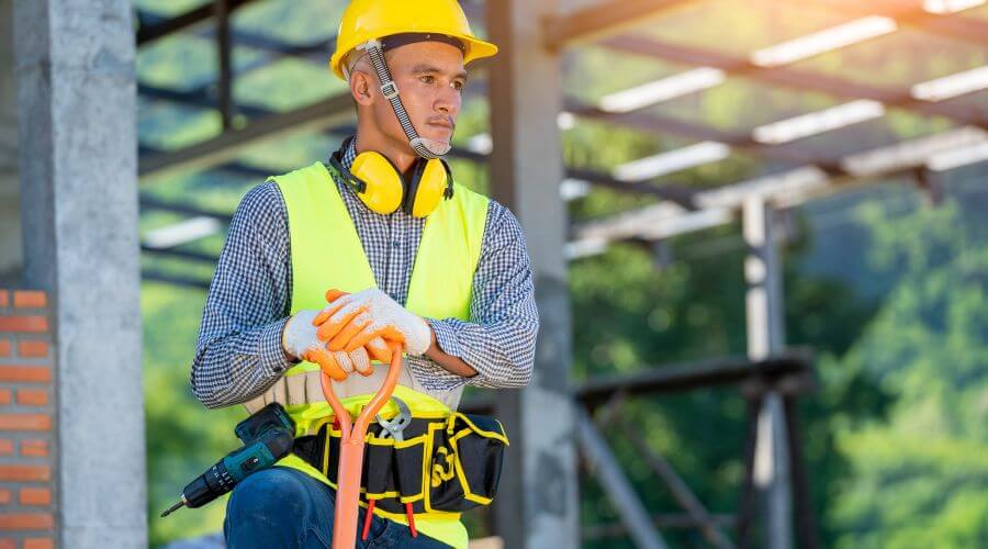 Professional gutter cleaning in Watauga, SD